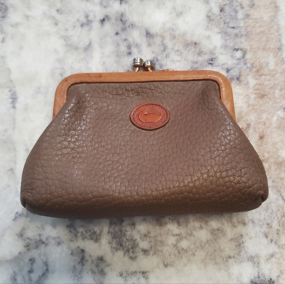 Classic Brown Leather Kiss-Lock Coin Purse